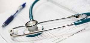 Fonte: https://occameducation.com/what-are-the-differences-between-medical-schools-in-the-us-and-the-uk/